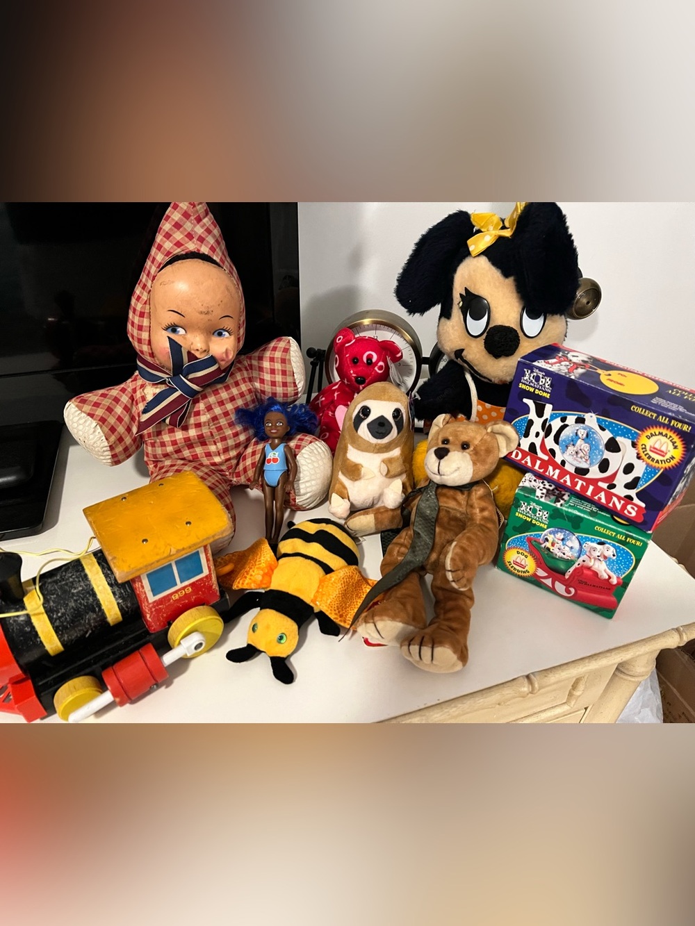 TODAY ONLY Toys collectibles Minnie Mouse
